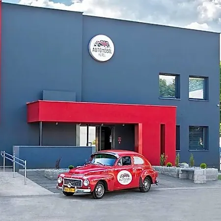 Automobil Hotell