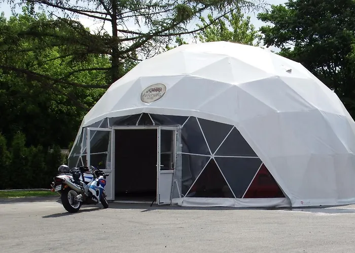 奥托摩比尔酒店 酒店