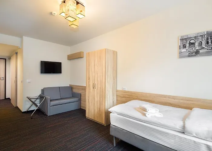 Automobil Hotel Cracovia