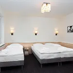 Automobil Hotel